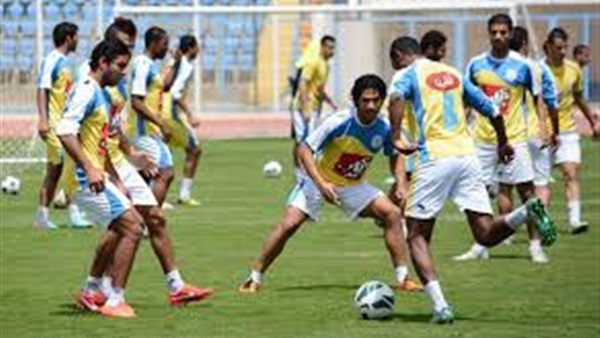 الإسماعيلي يدخل معسكر مغلق استعدادا لـ«طنطا»