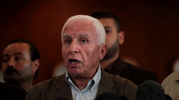 تسريب «عزام الأحمد» يثير الجدل بين الفلسطينيين.. ومحللون: محاولة لتفجير مؤتمر فتح