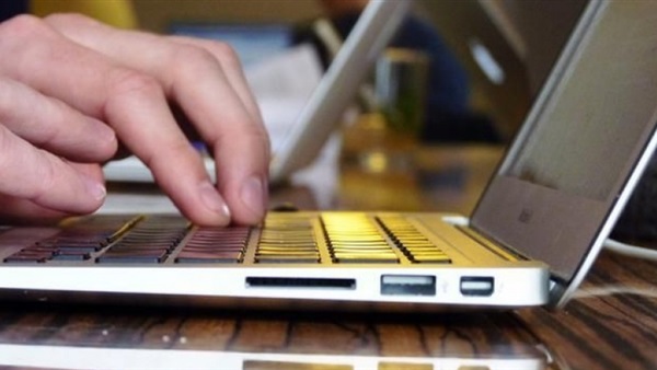 بكبسة زر واحدة.. كيف تحذف نفسك من الإنترنت؟ 