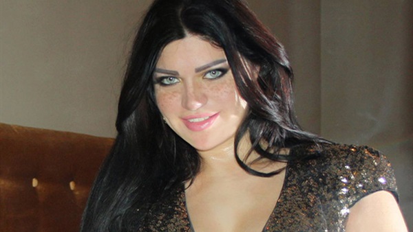 نصائح «ياسمين الخطيب» للفتيات عند الزواج (فيديو) 