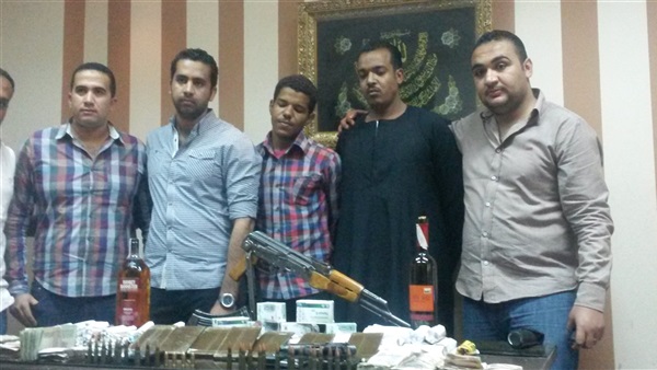 القبض على أشهر تاجر مخدرات في الأقصر 