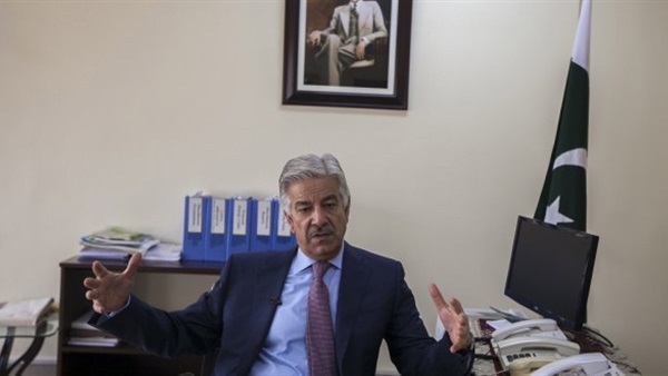وزير الدفاع الباكستاني: قائد الجيش الجديد لن يغير السياسة العسكرية