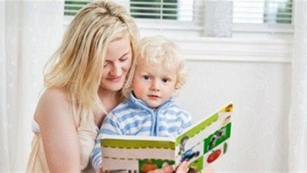 كيف تختارين كتاب مناسب لعُمر طفلك؟ .. نصائح هتساعدك