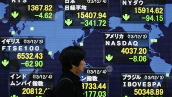 "نيكي" يهبط 0.43% في بداية التعامل بطوكيو