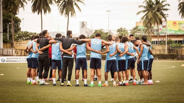 الأهلي يبدأ الاستعداد للشرقية غدًا في أسوان