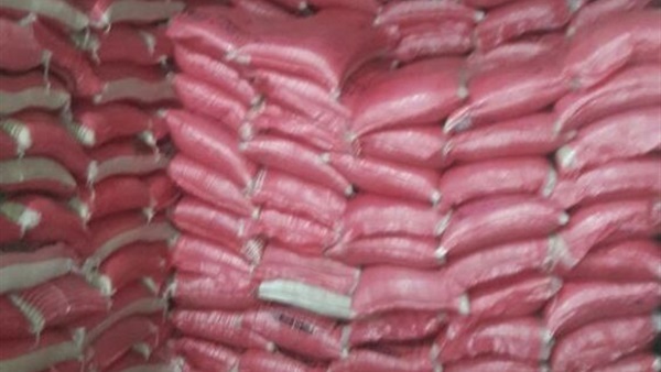 ضبط 351 طن أرز شعير بكفر الشيخ