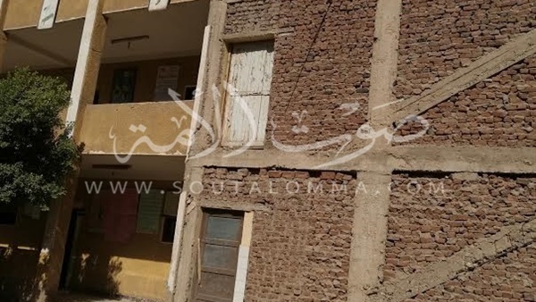 إخلاء «المراغة الإعدادية» حفاظا على حياة الطالبات (صور)