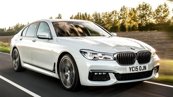 BMW تطرح نسخة جديدة من الكهربائية «آي 3»
