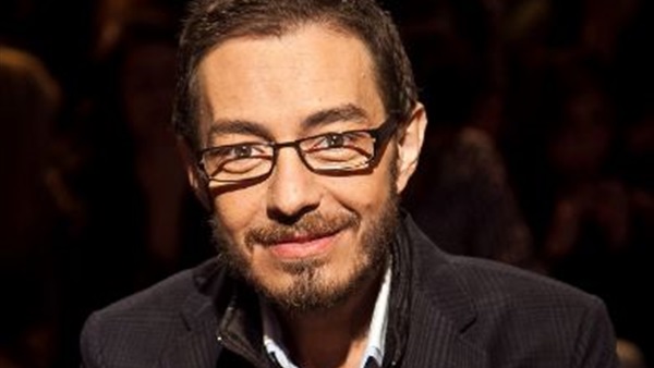 أحمد زاهر ينتهى من تصوير "مدرسة الحب"