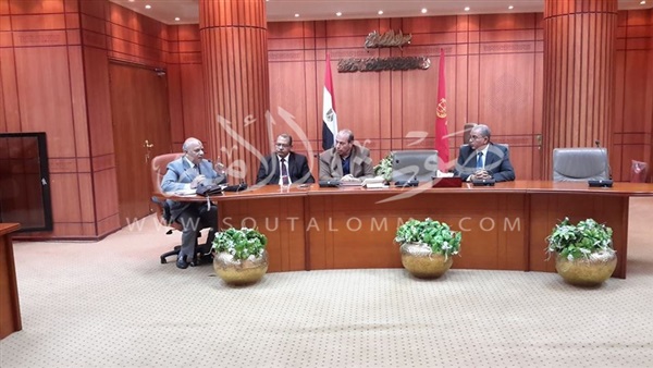 اجتماع وكيل وزارة تعليم بورسعيد بالمستشار العسكري (صور)