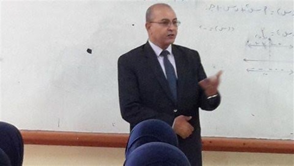 إحالة مدير مدرسة «القناة» للتحقيق بسبب واقعة «الحصان» 