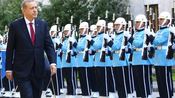 أردوغان يسلح «ميليشياته» لحماية عرشه (تقرير)