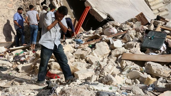 21 قتيلا خلال قصف مدفعي حكومي استهدف «مهجرين» في حلب