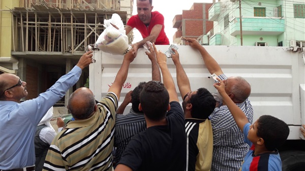 طرح 4 طن مواد غذائية بأسعار مدعمة في أبوقرقاص بالمنيا 