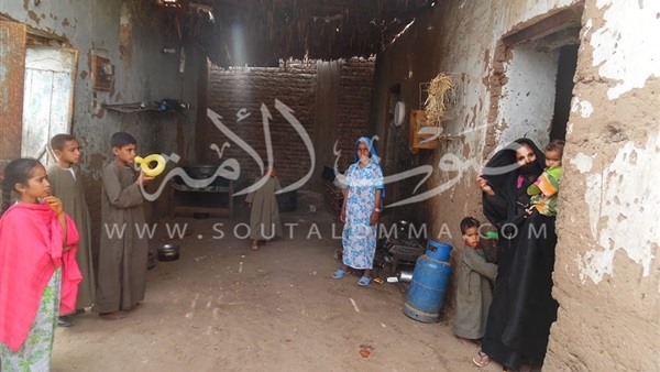 «القرايا».. من جحيم الموت لعذاب «الضلمة والتعابين» (صور)