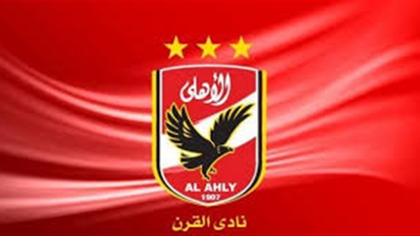 الأهلي يحتفل بعيد ميلاد وليد سليمان الـ32