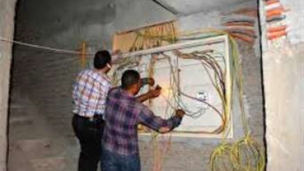 شرطة الكهرباء تضبط 128 ألف قضية سرقة تيار في 15 يوما