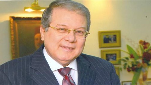 حقيقة مخالفات رئيس شركة مصر للتأمين 
