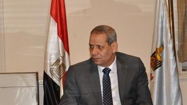 إصابة طالبتين إثر سقوط عارضة بفناء المدرسة عليهم بالدقهلية