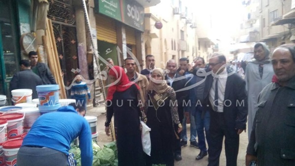 رئيس مدينة الخصوص يقود حملة مكبرة لرفع الإشغالات‎ (صور)