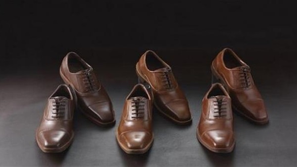 أحذية مصنوعة من الشوكولاتة بسعر 260 دولارا