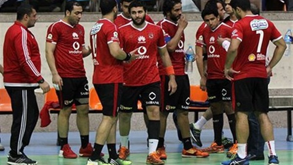 نجوم الأهلي يحصلون على وسام الجمهورية من الطبقة الأولى 