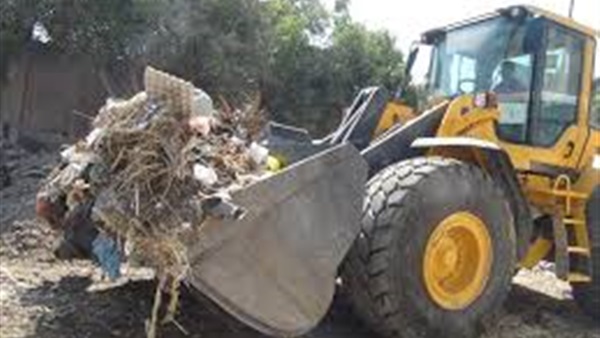 إزالة 378 متر قمامة بمغاغة في المنيا 