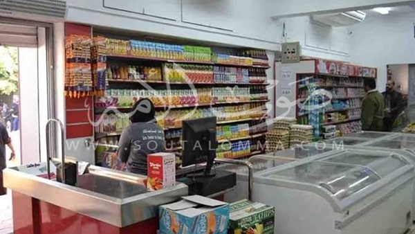 افتتاح مجمعا للمواد الغذائية بشبرا الخيمة‎ (صور)
