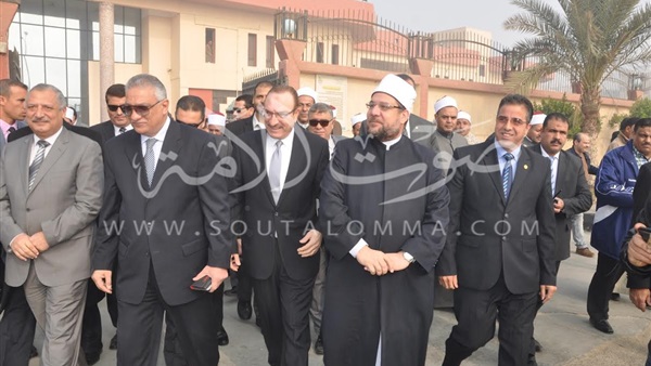 بني سويف تتسلم 300 مقعد دراسي من وزارة الأوقاف ‎(صور)