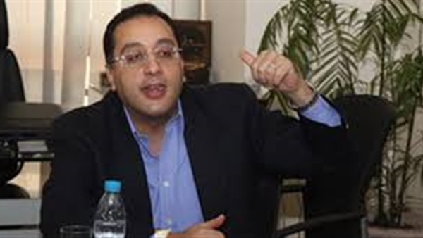 وزير الإسكان يشكل مجموعة عمل من الشباب لمتابعة مشروعات المدن الجديدة