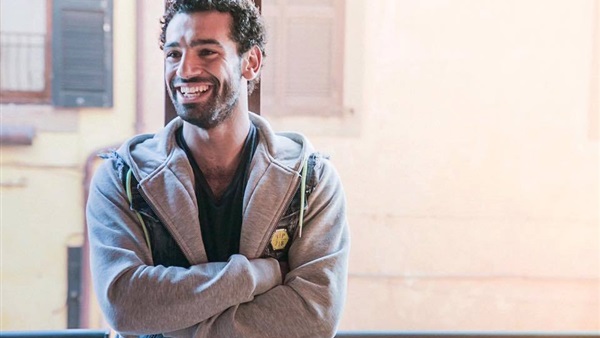 محمد صلاح ينشر صورة له على «تويتر» 
