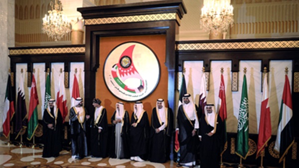 ​القمة الخليجية تدين استهداف مكة وتدعو مجلس الأمن لوقف التصعيد في حلب