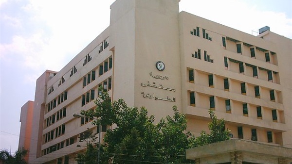 عرض 40 بحثا علميا عن جراحات القلب والصدر بجامعة المنصورة