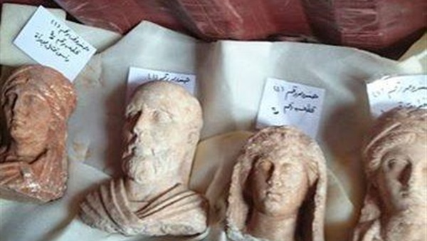 إحباط تهريب شحنة تماثيل منافية للآداب بميناء السخنة‎