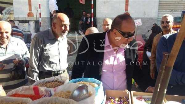 «الحفناوي» يقود حملة تموينية لضبط أسواق دمياط‎