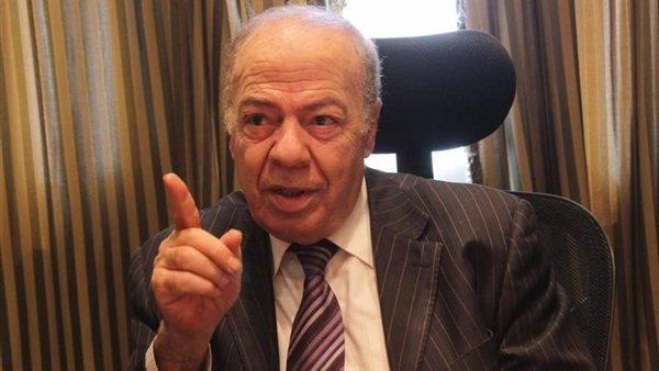 إحالة مدير الإدارة الهندسية ببنها وباحثة قانونية إلى المحاكمة التأديبية