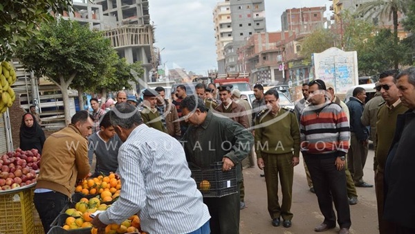 حملة مكبرة لرفع إشغالات الباعة الجائلين في مطوبس‎ 