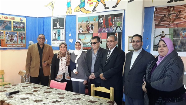 تكريم طالبة بورسعيد بعد صعودها لنهائيات العالم التايكوندو 