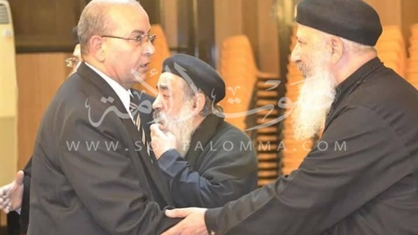 «تعليم بورسعيد» يقدم واجب العزاء بالكاتدرائية (صور)