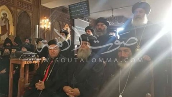 مطران بورسعيد يتلقى واجب العزاء فى ضحايا البطرسية الجمعة