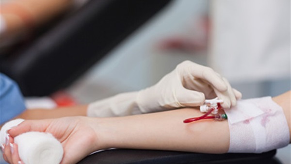 «المصرية للاتصالات» تطلق حملة تبرع بالدم لمصابي البطرسية غدا