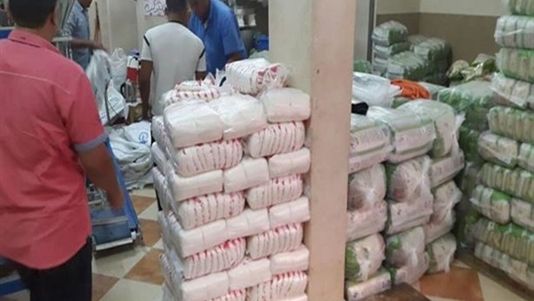 ضبط 15 طن سكر تمويني قبل بيعه بالسوق السوداء بالبحيرة‎