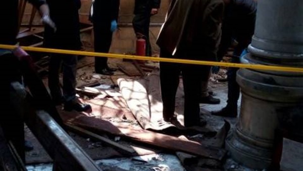 الكنيسة الأرثوذكسية المصرية بالبحرين تتقبل التعازي في ضحايا تفجير الكنيسة 