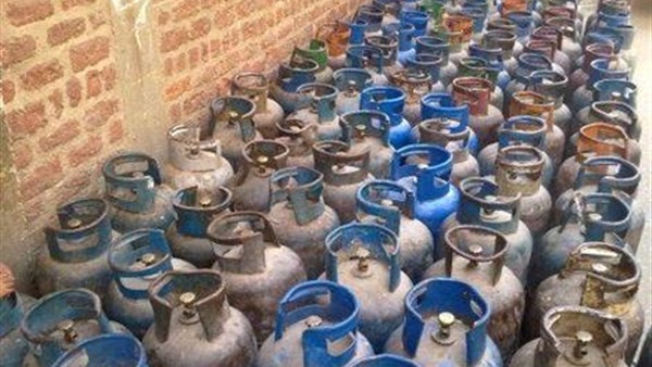 التموين: ضبط 4 آلاف لتر بنزين وسولار و542 اسطوانة بوتاجاز في 24 ساعة