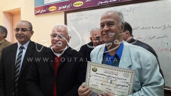 محافظ بورسعيد يشارك في مبادرة «اعرف تاريخ بلدك»