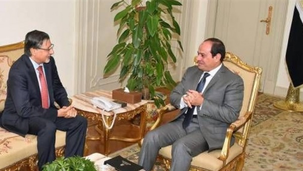السيسي يؤكد أهمية تعزيز استخدامات الطاقة المتجددة