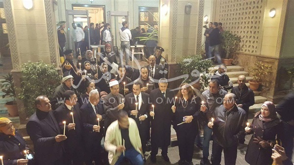 عزاء شعبي لـ«شهداء البطرسية» بالكاتدرائية المرقسية في الإسكندرية 