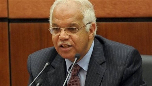 وزير النقل: «انتهينا من تنفيذ 8 مشروعات من أصل 12»