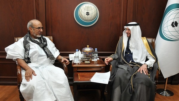 العثيمين يستقبل السفير الموريتاني في الرياض