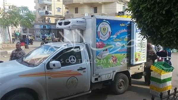 القوات المسلحة تدفع بسيارة لبيع اللحوم المبردة في بيلا ‎